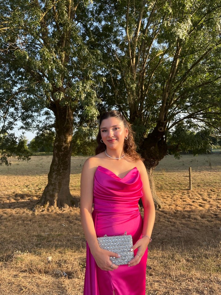 Parlak Pembe Drapeli Uzun Straplez Abiye - Görsel 5