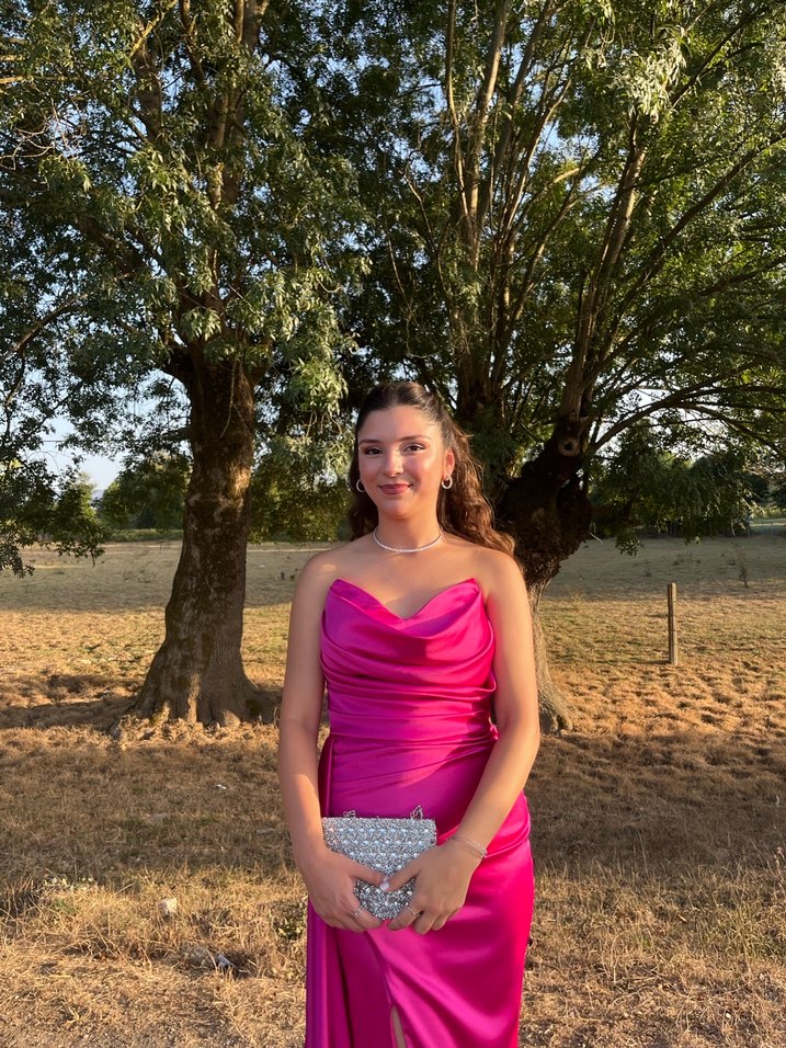 Parlak Pembe Drapeli Uzun Straplez Abiye - Görsel 3