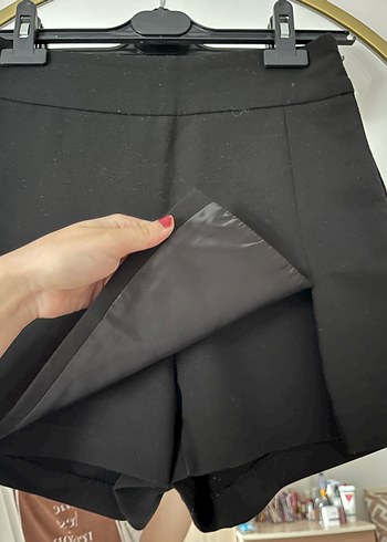 Düz Siyah Pilili Mini Etek - Görsel 6