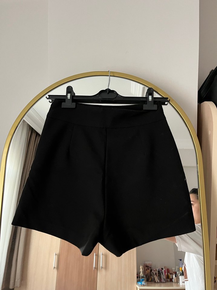 Düz Siyah Pilili Mini Etek - Görsel 5