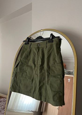 LCW Casual Kadın Haki Düğmeli Midi Pantolon - Görsel 2