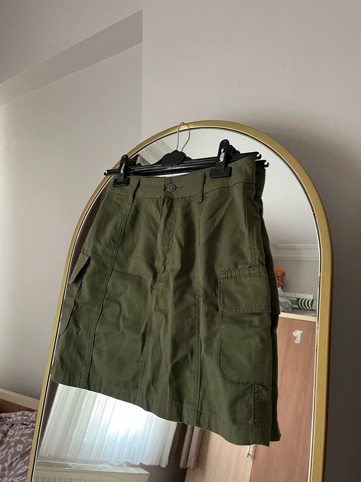 LCW Casual Kadın Haki Düğmeli Midi Pantolon - Görsel 2