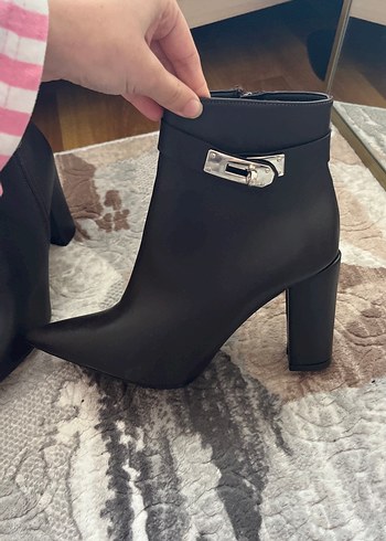 Kısa topuklu boy - Görsel 8