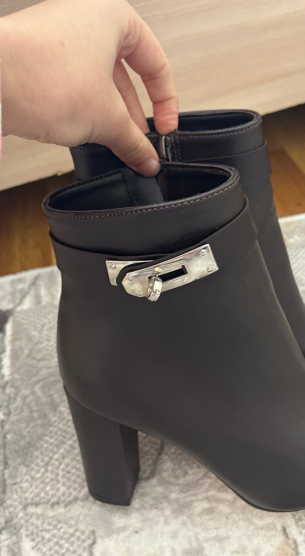 Kısa topuklu boy - Görsel 2