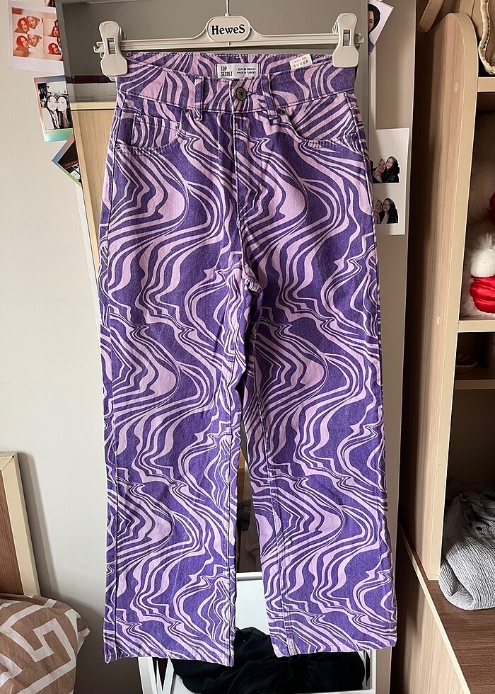 Mor şekilli pantolon - Görsel 3