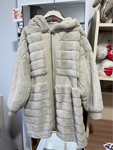 Tuğba&Venn Peluş ceket