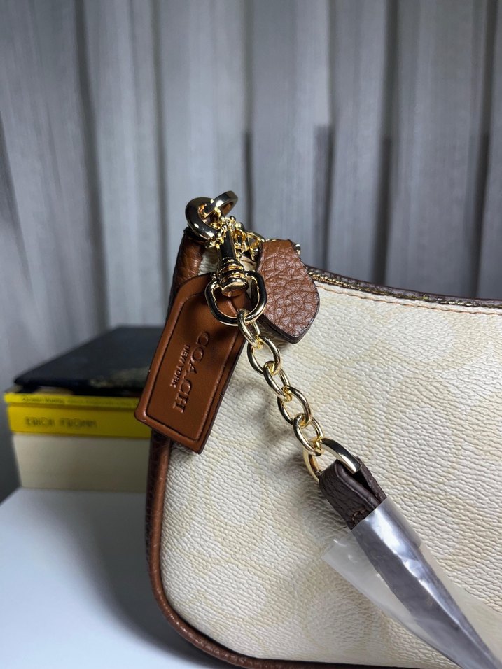 Coach shoulder bag - Görsel 3