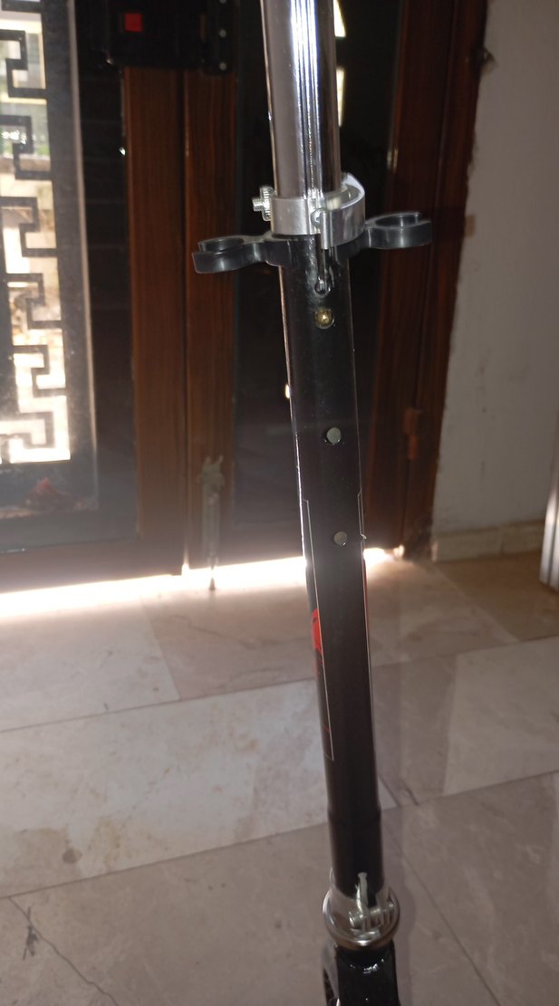 Siyah Çocuk Scooter'ı - Görsel 3