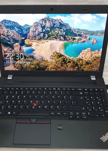 Lenova Thinkpad E560 i7 İzmir İçi Elden Satılık