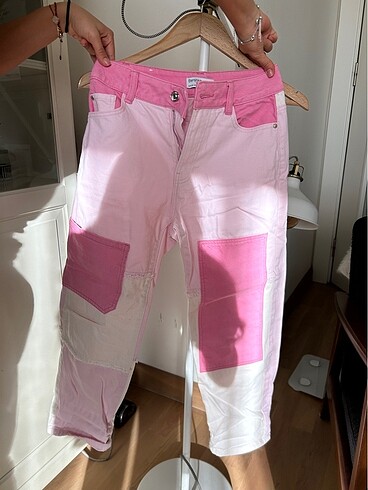 Bershka pembe kot