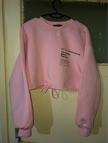 Crop sweatshirt