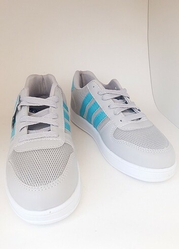 37 Beden çeşitli Renk Adidas Unisex Spor Ayakkabı Buz SuYeşili