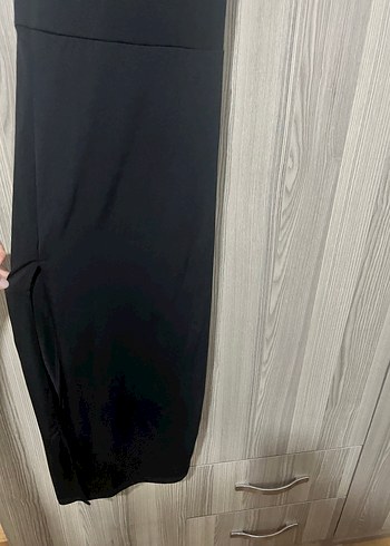 Diğer Siyah İnce Askılı Uzun Elbise