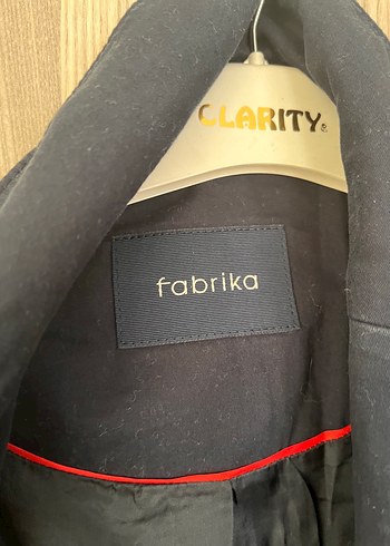 Fabrika Kadin Siyah Ceket