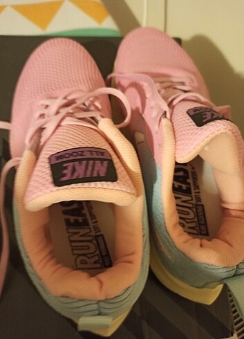 Nike NIKE ALL ZOOM KADIN SPOR AYAKKABI 38 SIFIR