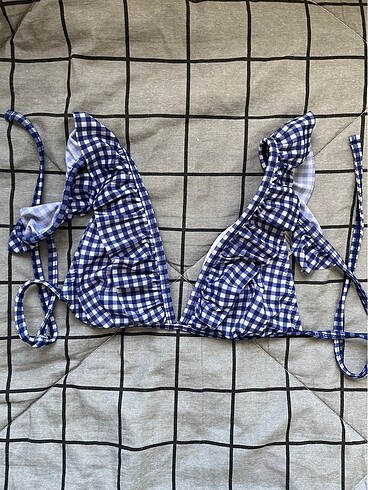 Bikini Üstü