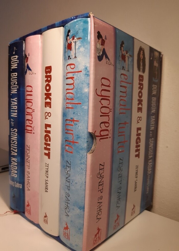 ELMALI TURTA AYÇÖREĞİ SETİ 4 KİTAP - Görsel 3