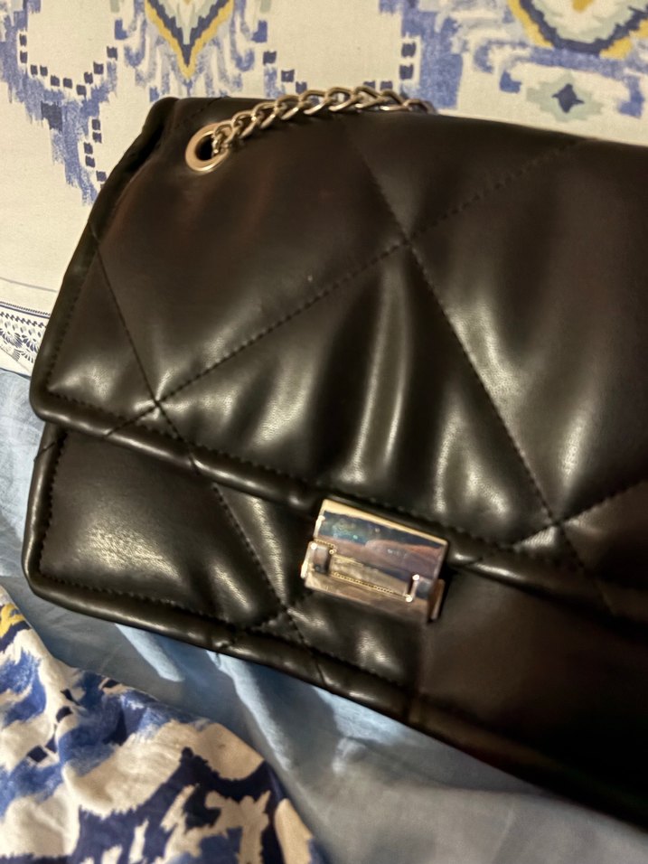 Siyah Deri Tokalı Kadın Omuz Çantası - Görsel 2