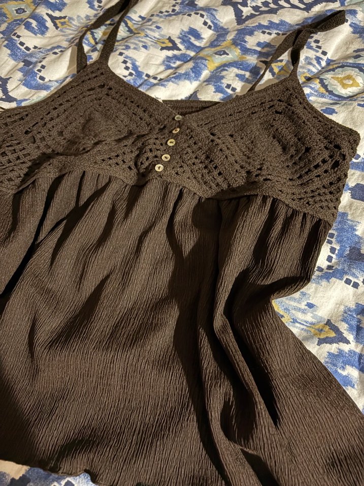 Kahverengi volanlı kroşe top - Görsel 2