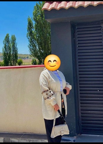 Uzun Beyaz Nakışlı Pamuklu Kadın Kimono