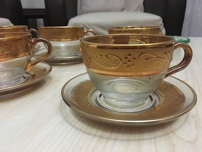 Çay veya kahve fincanı seti yaldızlı
