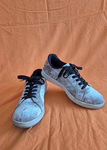 Graceland Gri Parlak Süet Bağcıklı Kadın Sneakers