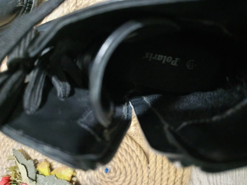 Siyah Deri Gotik Kadın Botu - Görsel 4