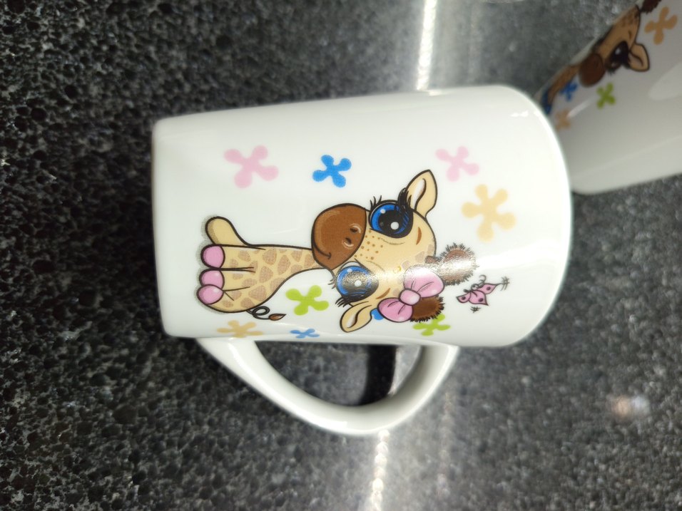 Renkli Desenli Beyaz Seramik Kupa Seti - Görsel 2