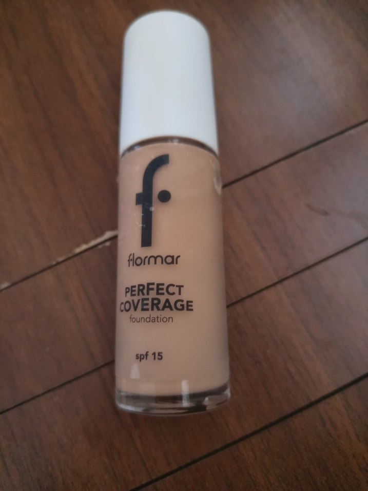 Flormar Beige Fondöten - Görsel 2
