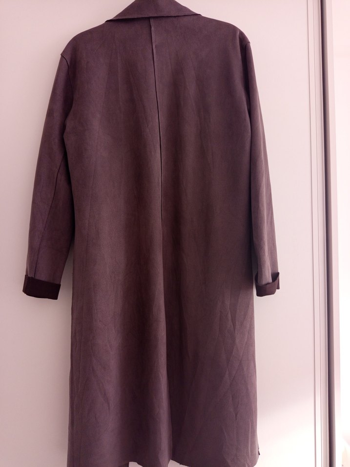 Düğmeli Uzun Süet Kadın Trençkot - Görsel 5