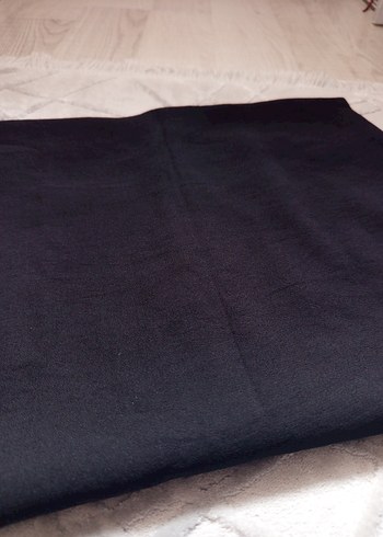 Kadın Siyah Parlak Saten Şal - Görsel 2