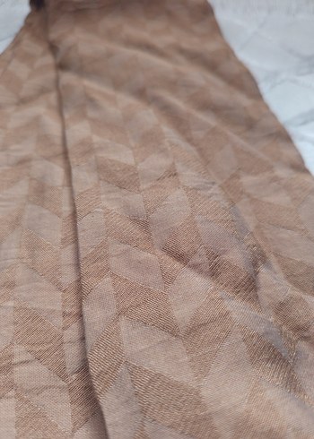 Bej Pileli Kadın Şal - Görsel 3