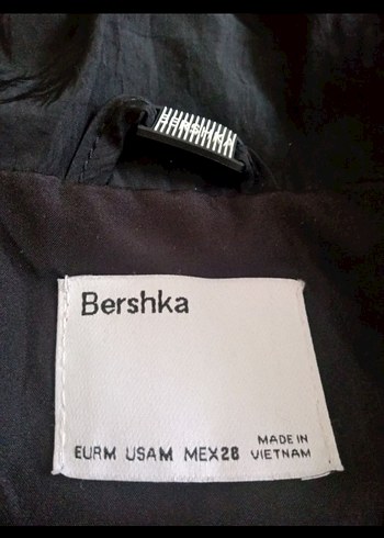 Siyah Kapüşonlu Siyah Ceket - Görsel 2