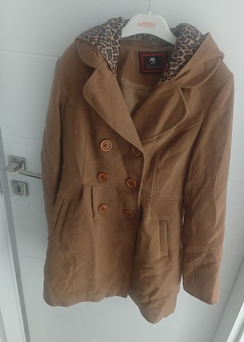 Düğmeli Bej Süet Kadın Kaban - Görsel 3