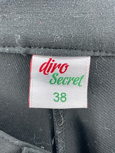 38 Beden siyah Renk Vintage Love Düz Kesim %70 İndirimli.