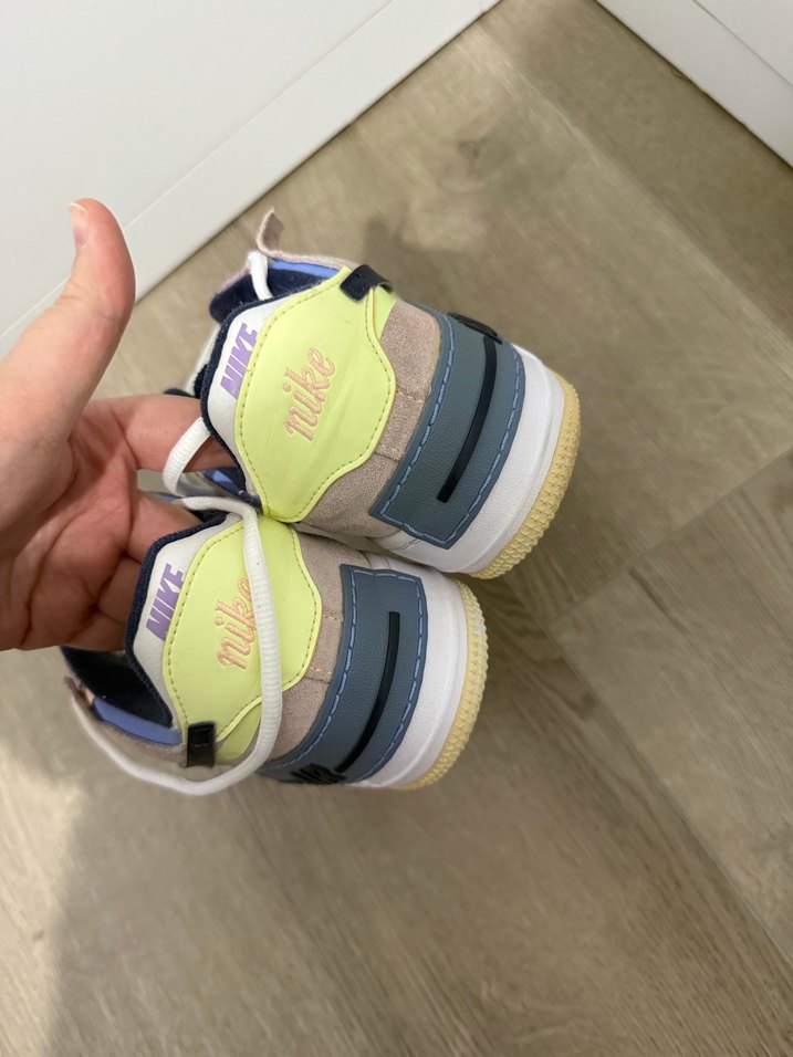 Nike sneaker - Görsel 4