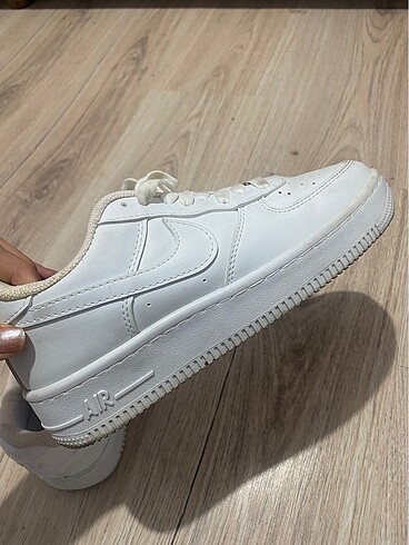 39 Beden beyaz Renk Nike ayakkabı