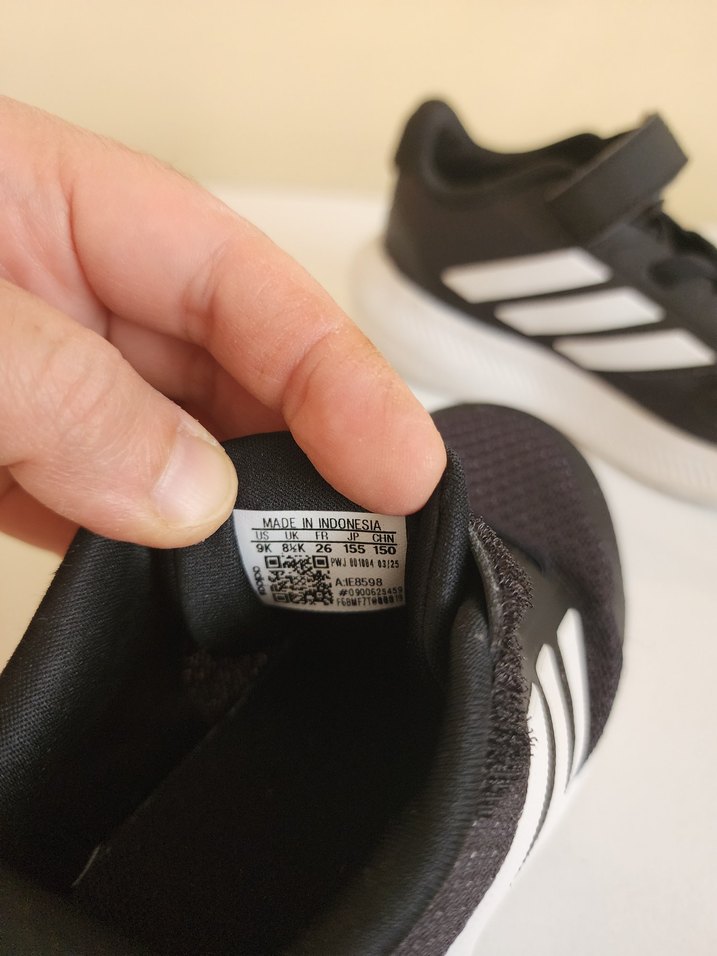 Erkek Çocuk Siyah Cırtlı Spor Ayakkabı - Görsel 4