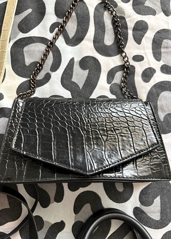 Koyu Siyah Krokodil Desenli Kadın Deri Çanta - Görsel 3