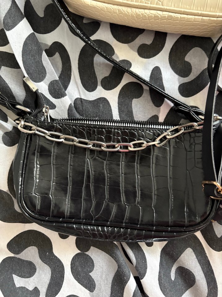 Koyu Siyah Krokodil Desenli Kadın Deri Çanta - Görsel 4