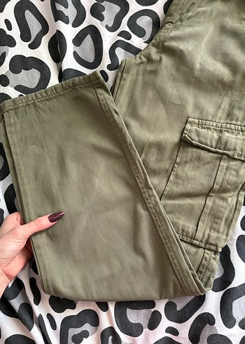 Kadın Haki Kemerli Kamuflaj Keten Pantolon - Görsel 2