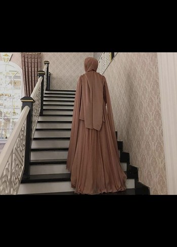 Pınar Şems Pudra tonları Nakışlı Uzun Henna Elbise