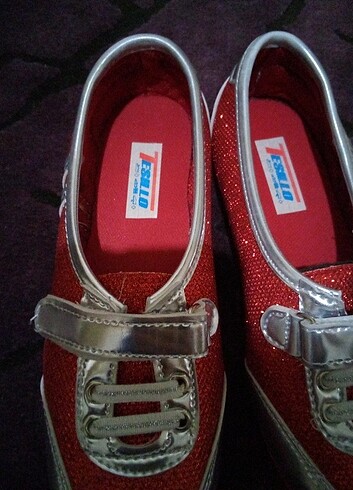 34 Beden kırmızı Renk Kız çocuk ayakkabı 