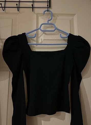 Kol detaylı bluz - Görsel 3