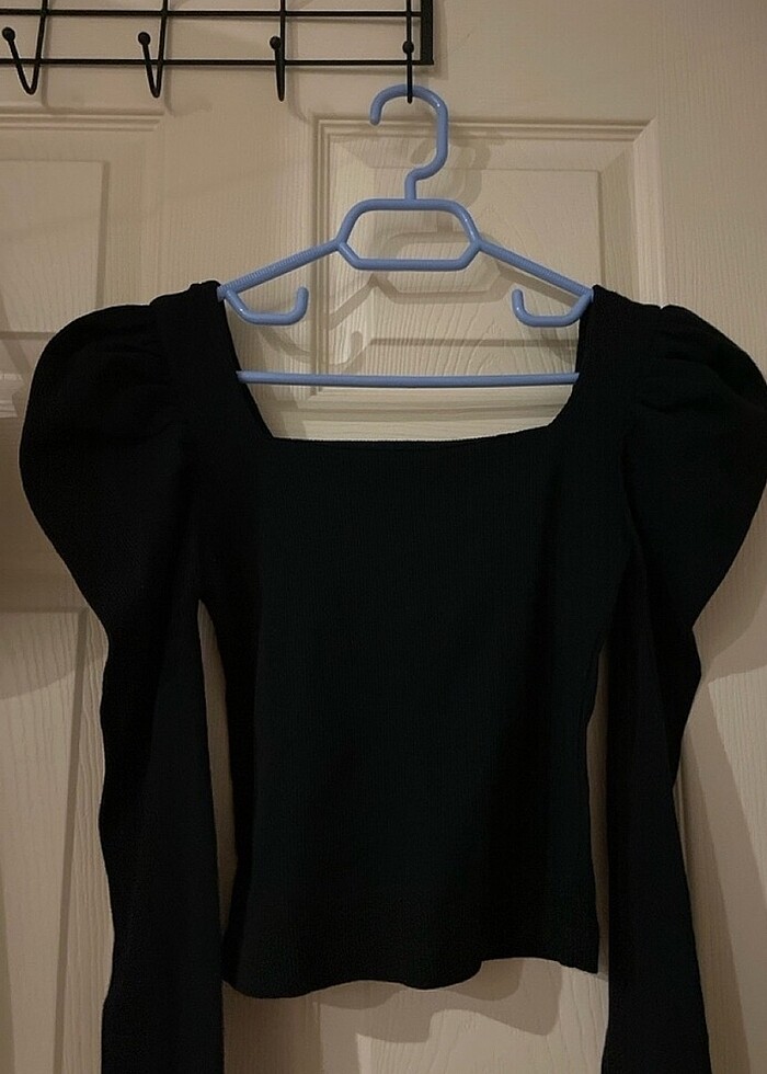 Kol detaylı bluz - Görsel 3