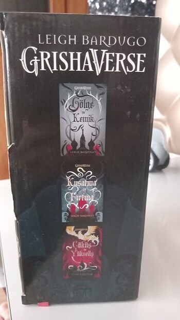  leigh bardugo kitap set 3lü kutulu