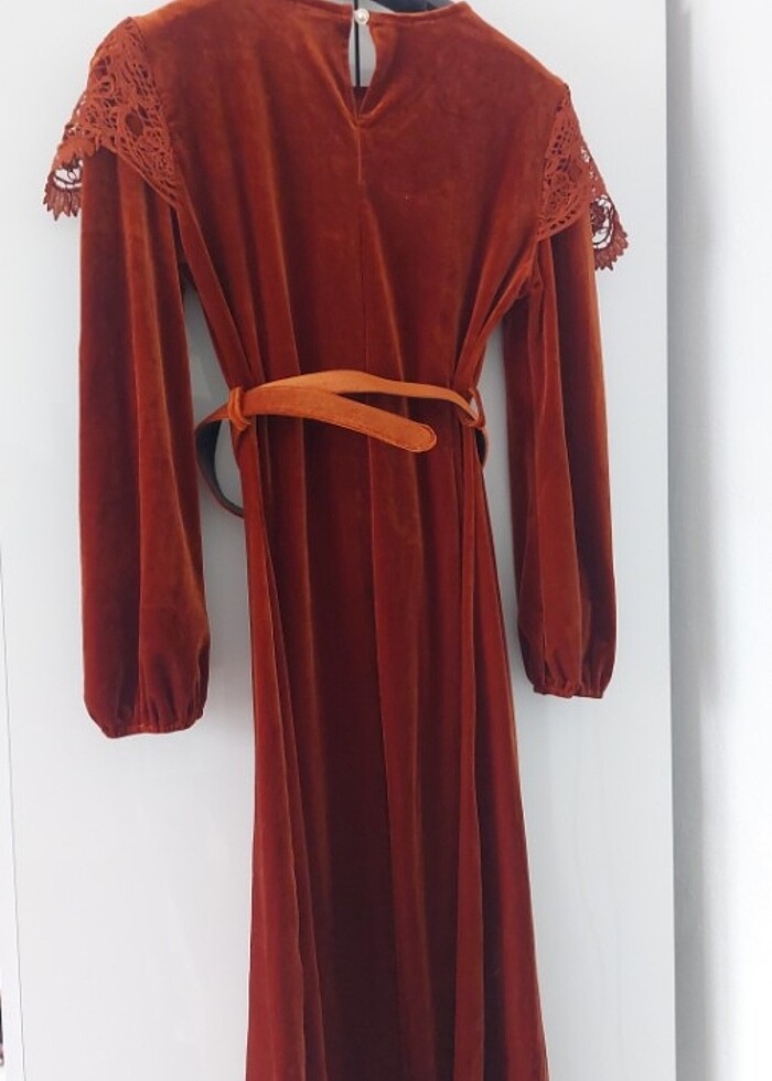 Kadife Elbise - Görsel 4