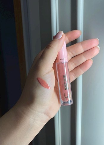 Lipgloss Pembe Likit Ruj