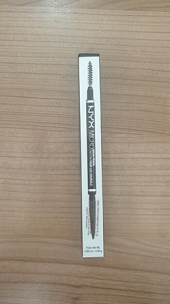 Nyx Micro brow pencil kaş kalemi