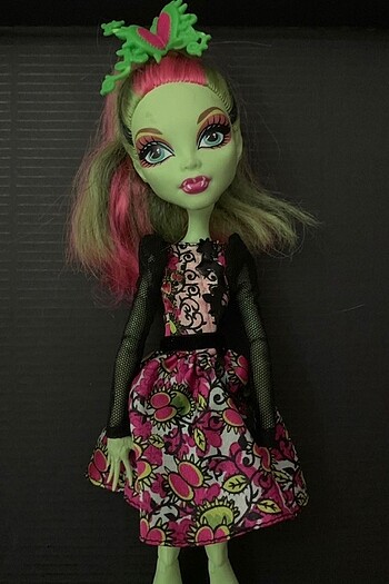 monster high venus